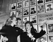 Hollywood Canteen - Hollywood wall of honor - Dietrich_Bob Hope_Bette Davis