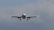 Plane, aircraft, passenger plane, airport, flight / Samolot, samolot pasa?erski, lotnisko, lot