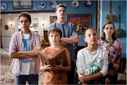 HUNTER STREET on Nickelodeon starring Stony Blyden (Max), MaeMae Renfrow (Tess), Thomas Jansen (Daniel), Kyra Smith (Anika), and Daan Creyghton (Sal). © 2016 Viacom International, Inc. All Rights Reserved.