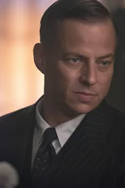 Hagen Forster (Tom Wlaschiha)