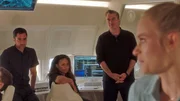V.l.: Bishop (Danny Pino), Agent Kennedy (Tracie Thoms), Frank (Chris Noth), Kick Lannigan (Leven Rambin)