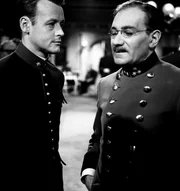 Helmuth Lohner (Karl Josef), Manfred Inger (Dr. Demant).