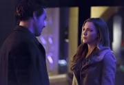Quentin Lance (Paul Blackthorne) und Laurel Lance (Katie Cassidy)