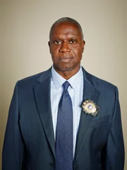 1. Staffel: Captain Ray Holt (Andre Braugher)