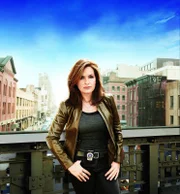 Detective Olivia Benson (Mariska Hargitay)