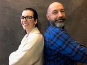 Aufräum-Team Esther Lübke und Micki Dreeschmann berät Familien, wie sie sich von überflüssigen Dingen trennen und damit noch Geld verdienen können.