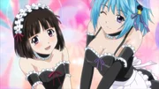 Yukari Sendo (l.); Kurumu Kurono (r.)