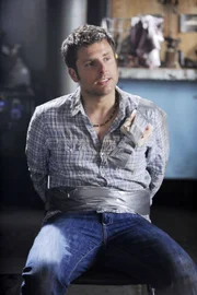 Shawn (James Roday) wurde angeschossen und entführt.