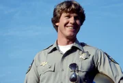 Officer Jon Baker (Larry Wilcox)
