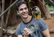 Daniele Rizzo moderiert das SUPER RTL-Tiermagazin 'Tierisch unterwegs'.