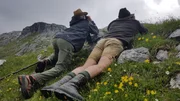 Wildbiologe Martin Forstner und Jagdpächter Christian Weiss haben am Gasthofplateau in den Radstädter Tauern nach langer Vorbereitung Steinböcke ausgesetzt.