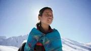 Einheimisches Himalaya-Schulmädchen in Indien.