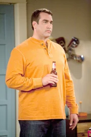 Rob Riggle (Mitch).