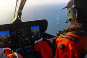 Heli-Transport über die Nordsee
