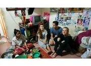 Frida, Anniken und Ludvig in Kambodscha:(Copyright SRF)