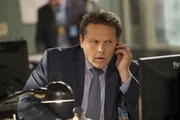 Lionel Fusco (Kevin Chapman)