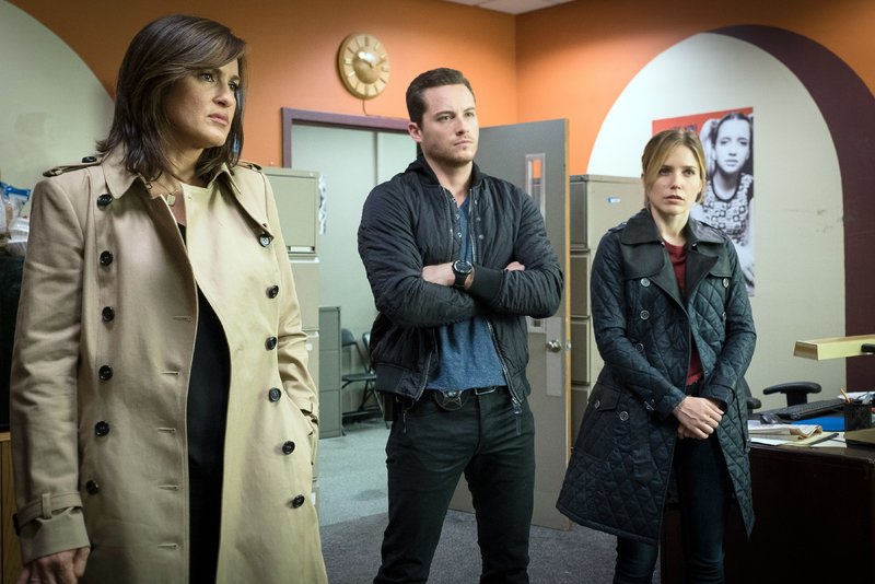 Watch Law and Order SVU Special Victims Unit S16E07 Season