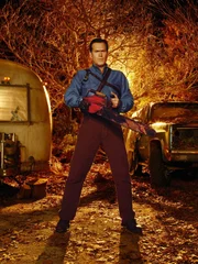 Ash Williams (Bruce Campbell)