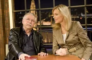Moderatorin Nina Ruge mit ihrem Gast, dem Liedermacher und Lyriker Wolf Biermann.