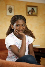 Martha Foday spielt mit ihren Freundinnen gern "Germany's Next Topmodel".