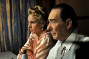 Evita Perón (Julieta Cardinali) soll anstelle ihres Mannes Juan Perón (Héctor Colomé) zum Staatsbesuch nach Spanien reisen.