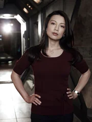 Ming-Na Wen