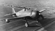 Mithilfe der trägergestützten Grumman F6F Hellcat erkämpften sich die US-Amerikaner im Zweiten Weltkrieg die Luftherrschaft über dem Pazifi Mithilfe der trägergestützten Grumman F6F Hellcat erkämpften sich die US-Amerikaner im Zweiten Weltkrieg die Luftherrschaft über dem Pazifi