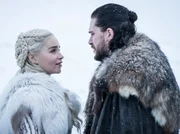L-R: Daenerys Targaryen (Emilia Clarke) und Jon Snow (Kit Harington)