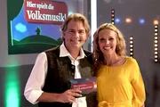 Die Moderatoren Hubert Trenkwalder und Petra Neftel.