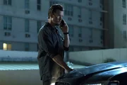 CAST: Ryan Kwanten as Steve Hammond.