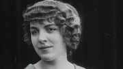 Eine junge Frau in der Kaiserzeit.