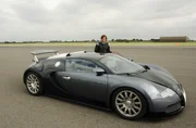 Richard Hammond mit dem Bugatti Veyron