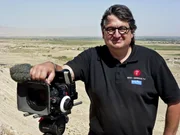 MDR Fernsehen DURCH DAS VERWEGENE HERZ ZENTRALASIENS, am Montag (26.11.12) um 19:50 Uhr.
Thomas Junker (Foto) ist erneut auf Reisen. Exklusiv berichtet er in seinem Video-Tagebuch vom Leben zwischen Wüste und Steppe, Nomadendasein und von Mythen und Legenden der alten Seidenstraße.
(Foto ist für alle Folgen verwendbar!)