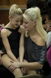 Chloe (l.) und ihre Mutter Christi (r.) leben für das Tanzen ...