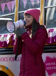 Am Wahltag versucht Alison Hendrix (Tatiana Maslany) nochmal alle Stimme zu mobilisieren.