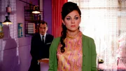Swan Laurence (Samuel Labarthe) und Rose (Lucile Marquis)