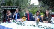 V.l.: Gastgeberin Manuela, Till, Thomas, Luciene und Gwen