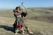 Alkaya übt mit ihrer Mutter.