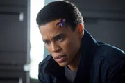 Almost Human I_3 (7)