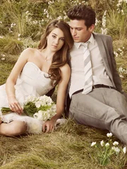Von links nach rechts: Amy Juergens (Shailene Woodley) und Ben Boykewich (Ken Baumann).