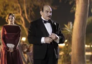 MDR Fernsehen HERCULE POIROT: TOD AUF DEM NIL, "(Death on the nile)", am Freitag (11.11.11) um 00:30 Uhr.
EMMA MALIN als Jacqueline de Bellefort und DAVID SUCHET als Poirot.