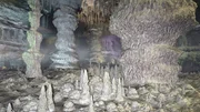Fast 500 Meter unter der Erdoberfläche liegt die tiefste bekannte Kalksteinhöhle der Welt, die Carlsbad-Höhle im US-Bundesstaat New Mexico.