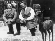 Nach den ersten Misserfolgen der Luftwaffe im Zweiten Weltkrieg nahm Görings Ansehen massiven Schaden, vor allem bei Hitler.