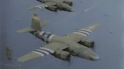 Amerikanische Kriegsflugzeuge überqueren den Ärmelkanal im Juni 1944.