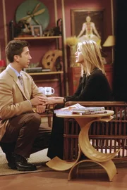 Rachel (Jennifer Aniston, l.) und Ross (David Schwimmer)