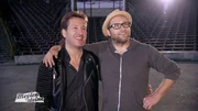 Gregor Meyle (r.) besucht KARAT-Sänger Claudius Dreilich.