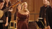 Die Sopranistin Anna Maria Panzarella (Mi.) - eine große Spezialistin für französische Musik - begleitet das Ensemble "Concert Spirituel" unter der Leitung von Hervé Niquet.