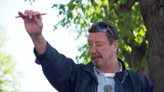 Herr Doser beim Malen