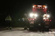 ODDA, HORDALAND, NORWAY - Thord Paulsen and Steve Wynn working on the tow truck.â€¨â€¨(photo credit:  ITV Studios)