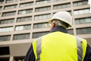 "Achtung Kontrolle! Einsatz für die Ordnungshüter" begleitet Ordnungshüter bei der Arbeit.